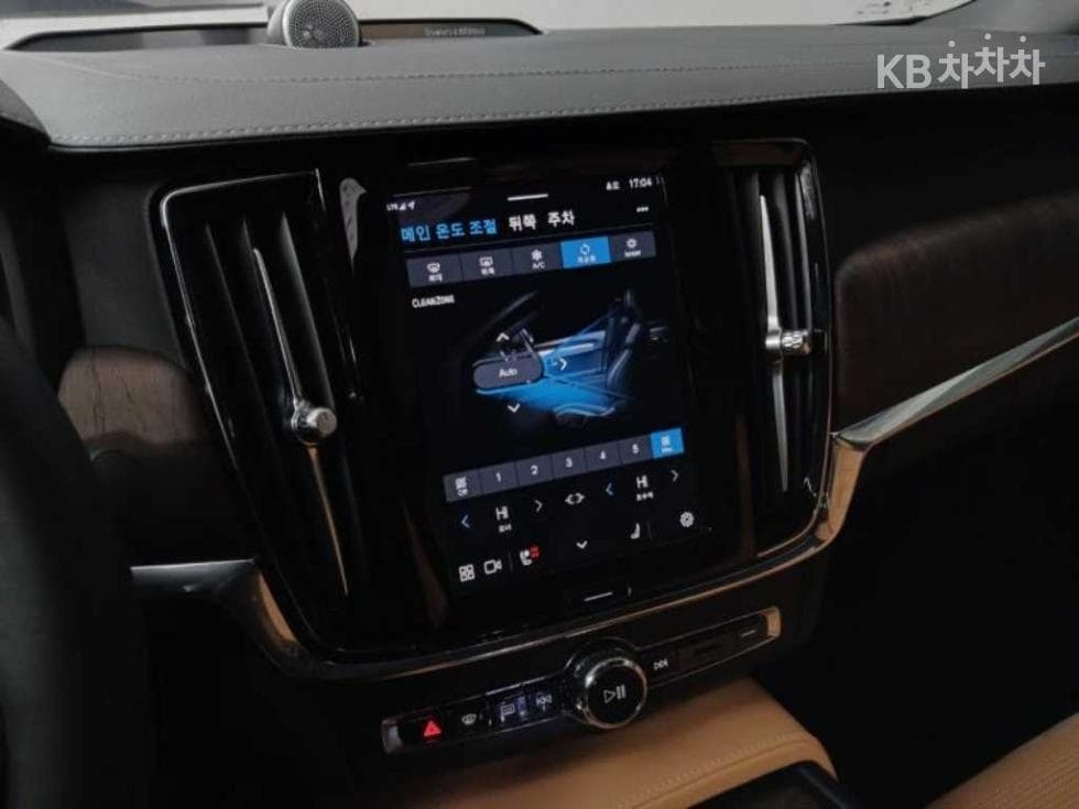 Volvo S90 Second generationB6 AWD Ultimate Bright - 13