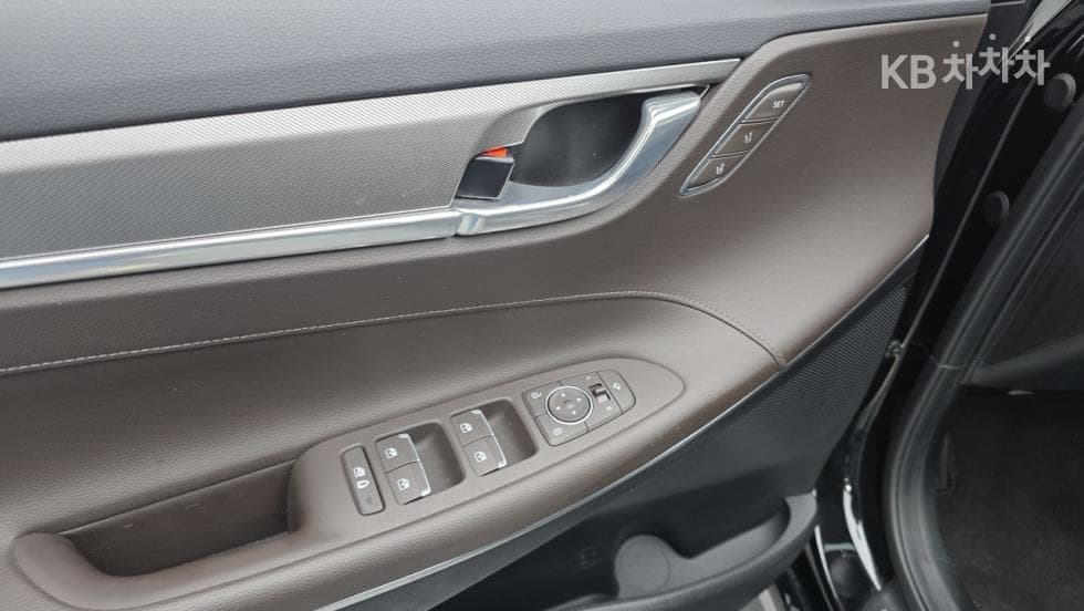 Hyundai The New (facelift) Grandeur (Azera)3.3 Exclusive - 19