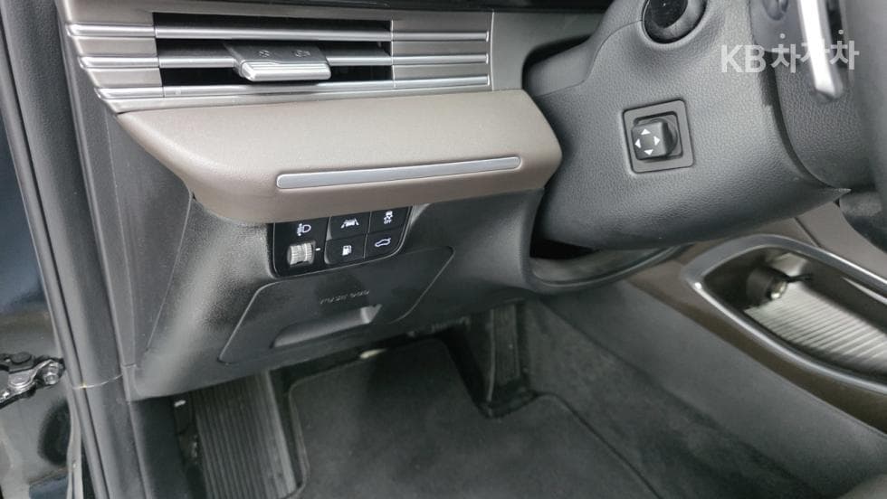 Hyundai The New (facelift) Grandeur (Azera)3.3 Exclusive - 21