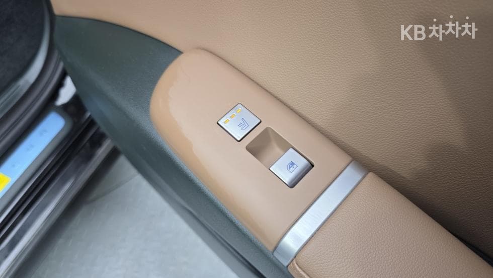 Hyundai The All New Grandeur (Azera)2.5L gasoline 2WD Premium - 9