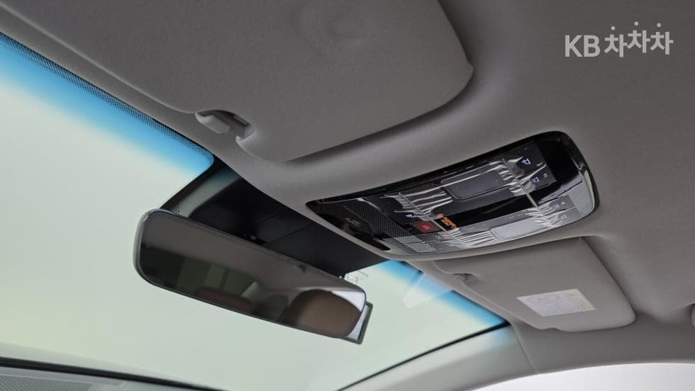 Hyundai The All New Grandeur (Azera)2.5L gasoline 2WD Premium - 22