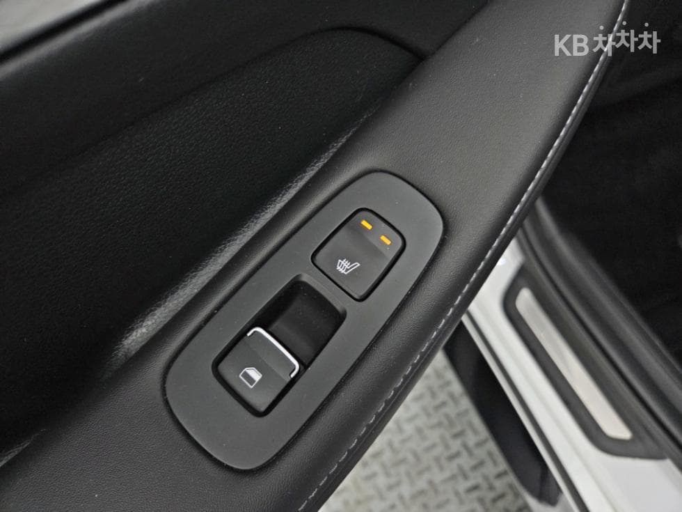 Хюндай Соната Хибрид (DN8)2.0 Хибрид Premium Plus - 18