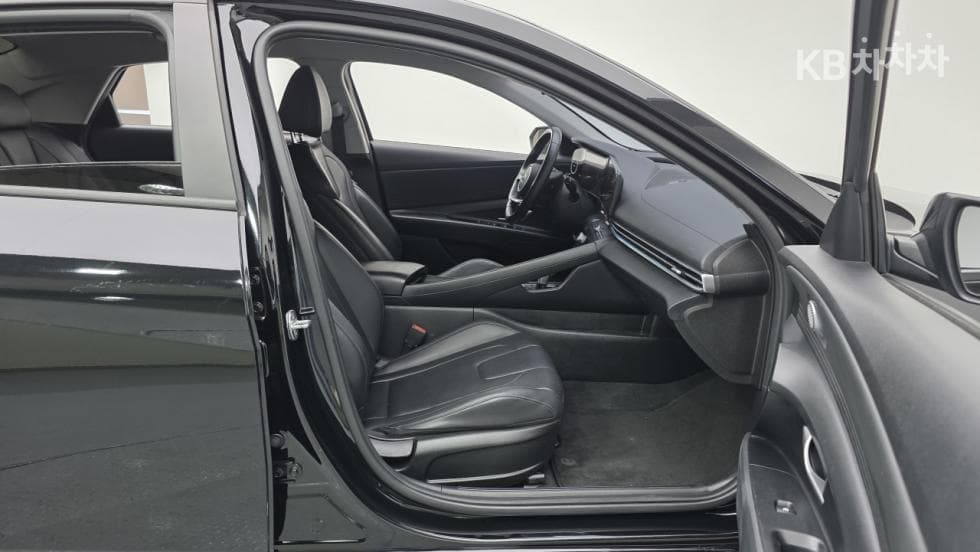 Hyundai All New Avante (Elantra)(CN7)1.6 Gasoline Modern - 19