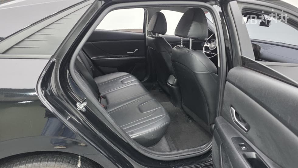 Hyundai All New Avante (Elantra)(CN7)1.6 Gasoline Modern - 20