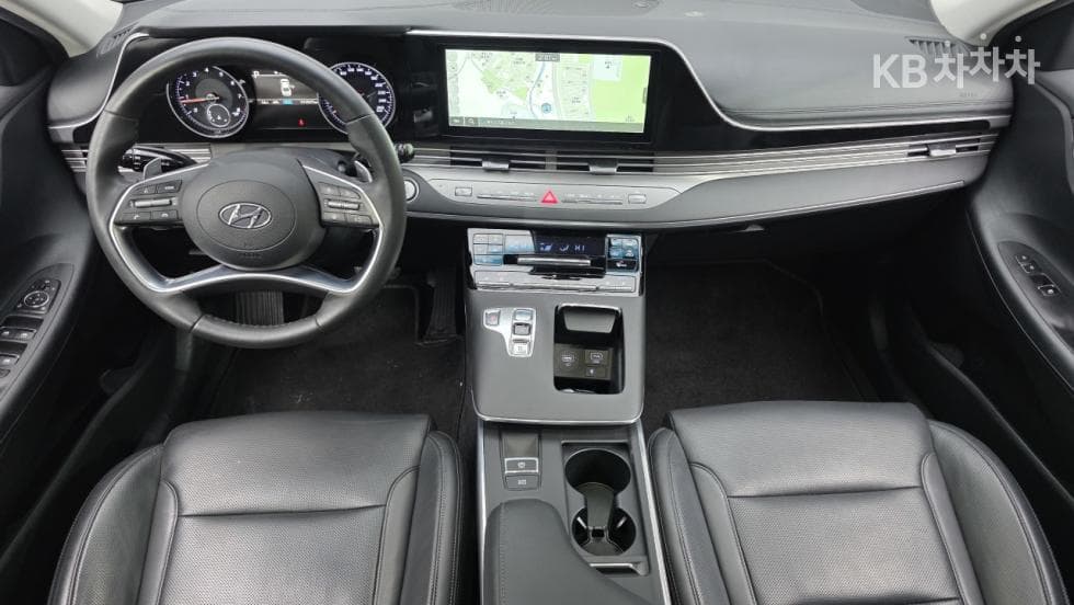 Hyundai The New (facelift) Grandeur (Azera)3.3 Premium - 5