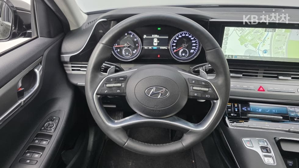 Hyundai The New (facelift) Grandeur (Azera)3.3 Premium - 6