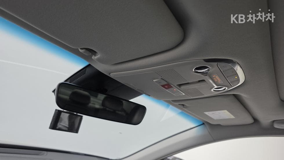 Hyundai The New (facelift) Grandeur (Azera)3.3 Premium - 15