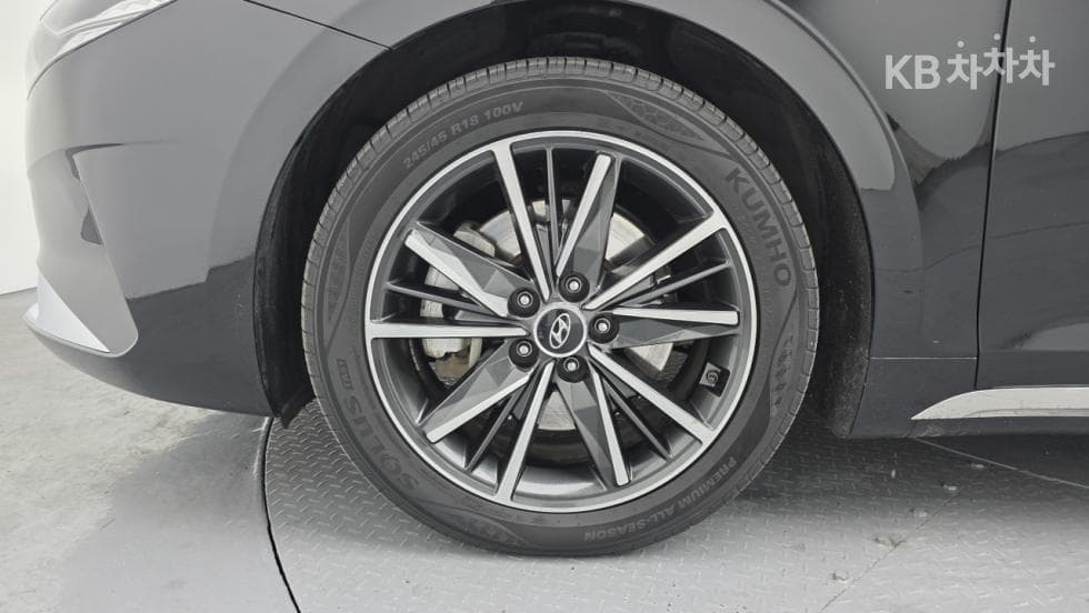 Hyundai The New (facelift) Grandeur (Azera)3.3 Premium - 19