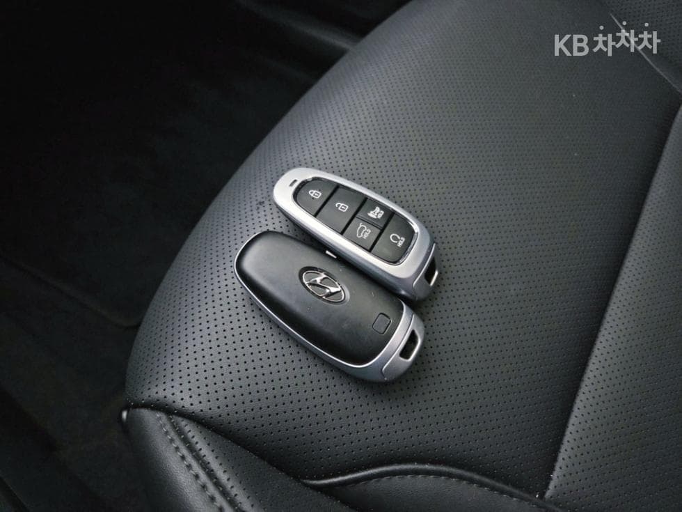 Hyundai The All New Tucson(NX (Lexus SUV)4)Gasoline 1.6T 2WD Modern - 17