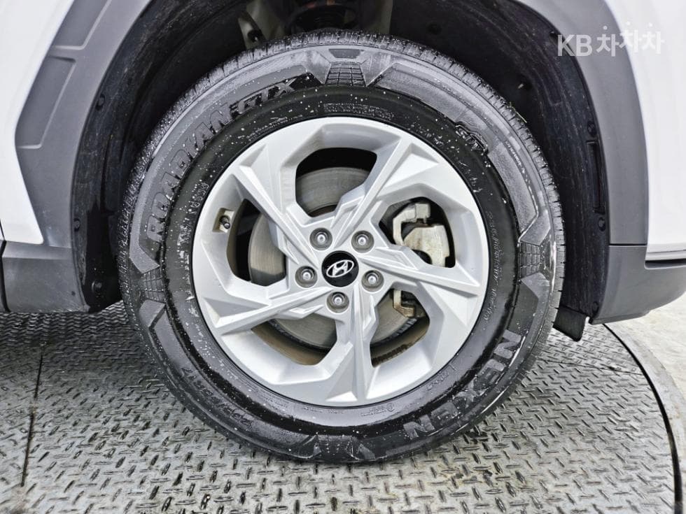 Hyundai The All New Tucson(NX (Lexus SUV)4)Gasoline 1.6T 2WD Modern - 21