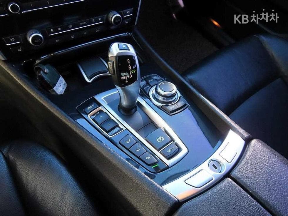 BMW Gran TurismoGT 30d xDrive F07 - 11