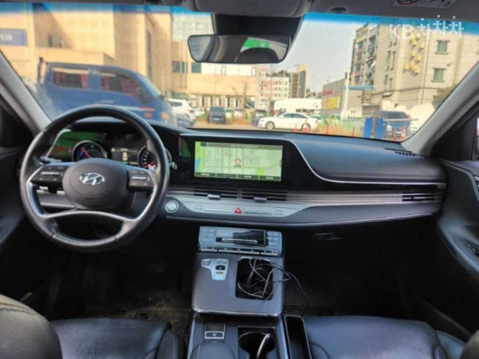 Хюндай The New (фейслифт) Grandeur (Azera) Хибрид2.4 Premium 초이스 - 8
