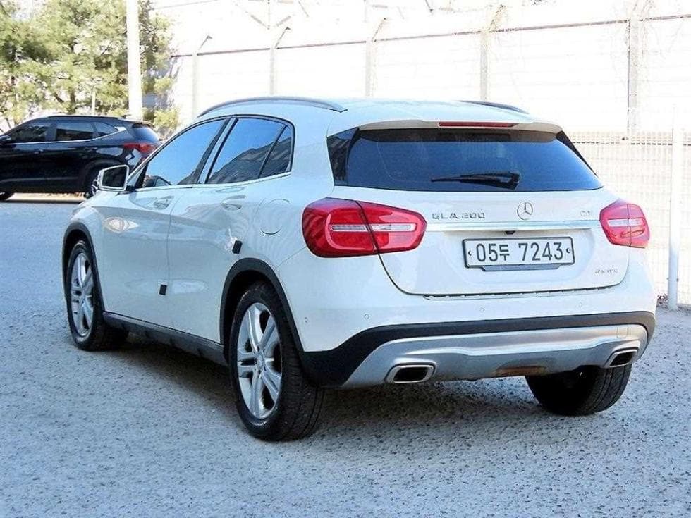 Mercedes-Benz GLA X156GLA200 CDi 4매틱 - 3