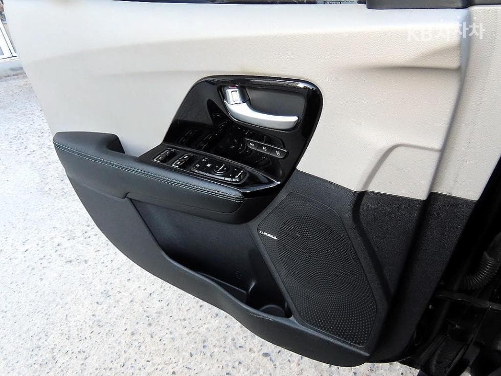 Kia Niro EVNoblesse - 11