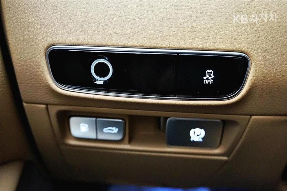 Kia The New (facelift) K9(Second generation)3.8 GDI AWD 플래티넘 - 9