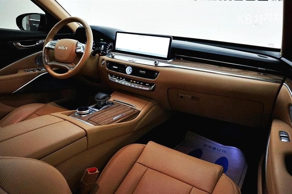 Kia The New (facelift) K9(Second generation)3.8 GDI AWD 플래티넘 - 18