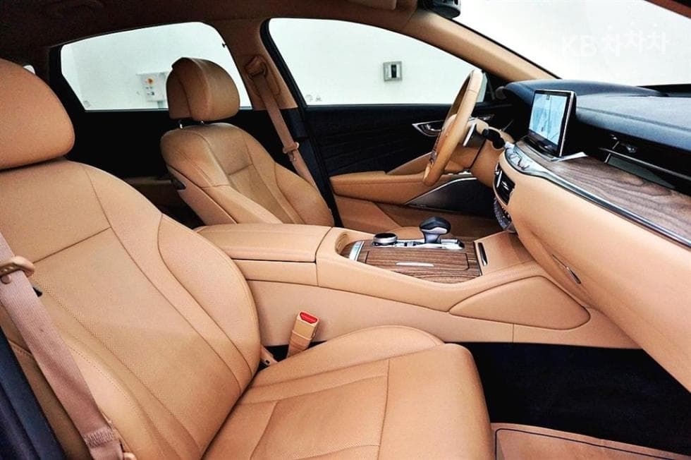 Kia The New (facelift) K9(Second generation)3.8 GDI AWD 플래티넘 - 19