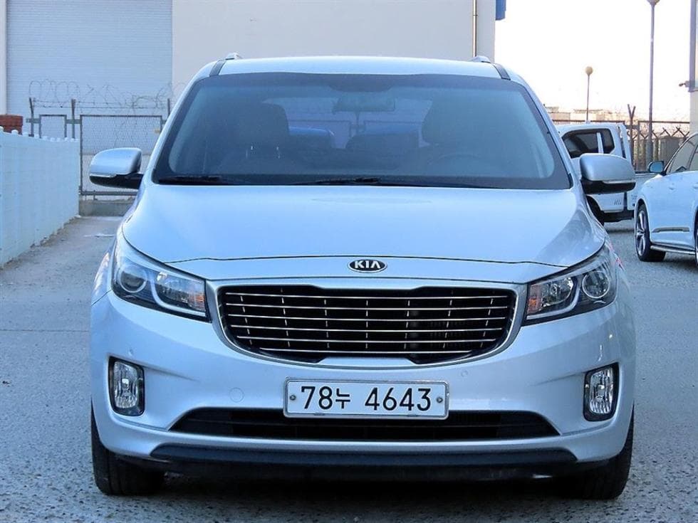 Kia All New Carnival9-seater 2.2 Diesel Prestige