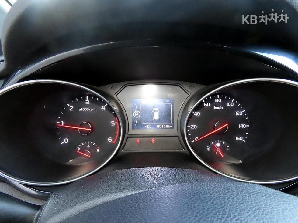 Kia All New Carnival9-seater 2.2 Diesel Prestige - 10