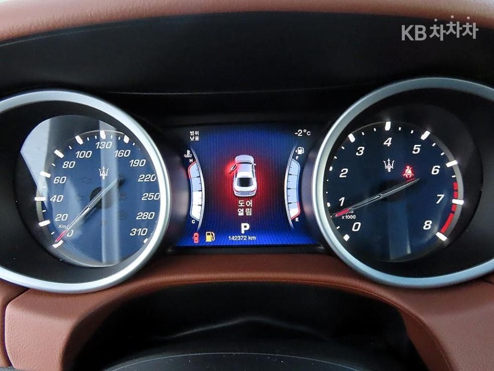 마세라티 기블리3.0 V6 3rd Gen - 9