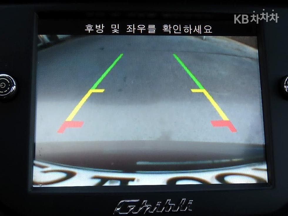 마세라티 기블리3.0 V6 3rd Gen - 14