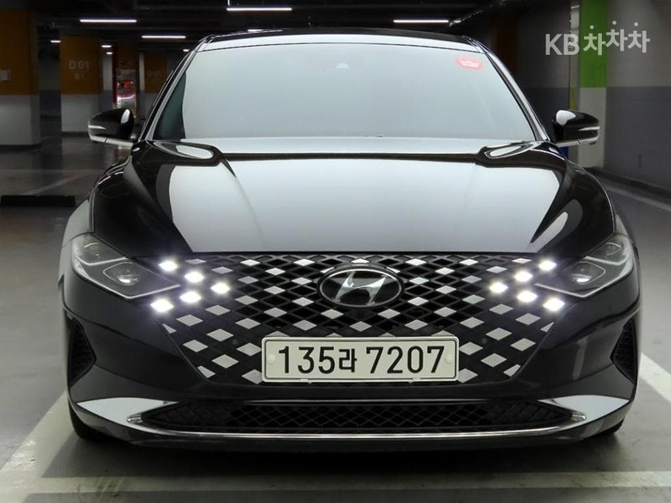 Хюндай The New (фейслифт) Grandeur (Azera) 2.5 Exclusive - Image 1