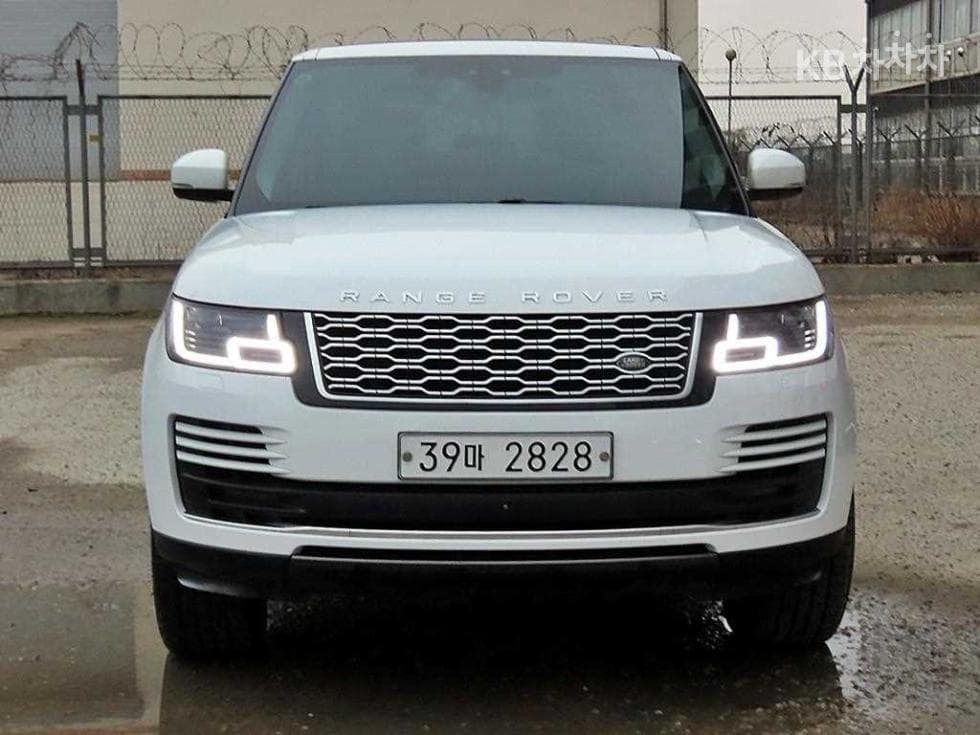 Land Rover New Range Rover4.4 SDV8 보그 SE 405