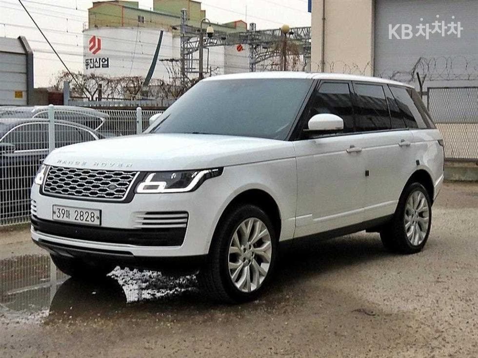 Land Rover New Range Rover 4.4 SDV8 보그 SE 405(13~) - Image 1
