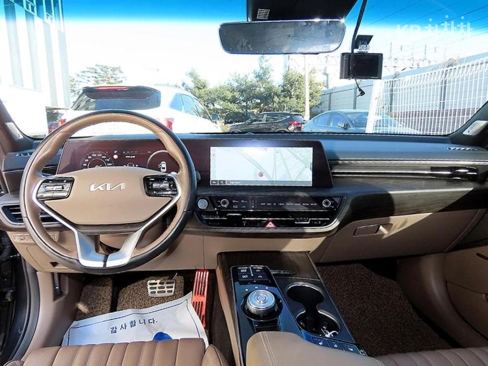 Kia K83.5 Gasoline AWD 플래티넘 - 7