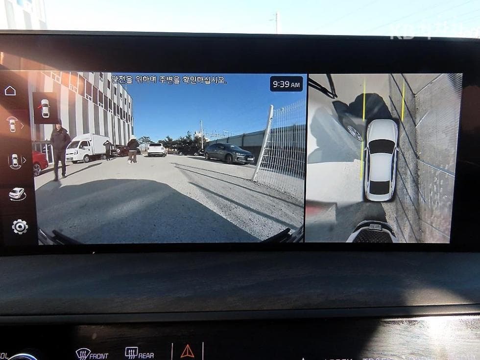 Kia K83.5 Gasoline AWD 플래티넘 - 15