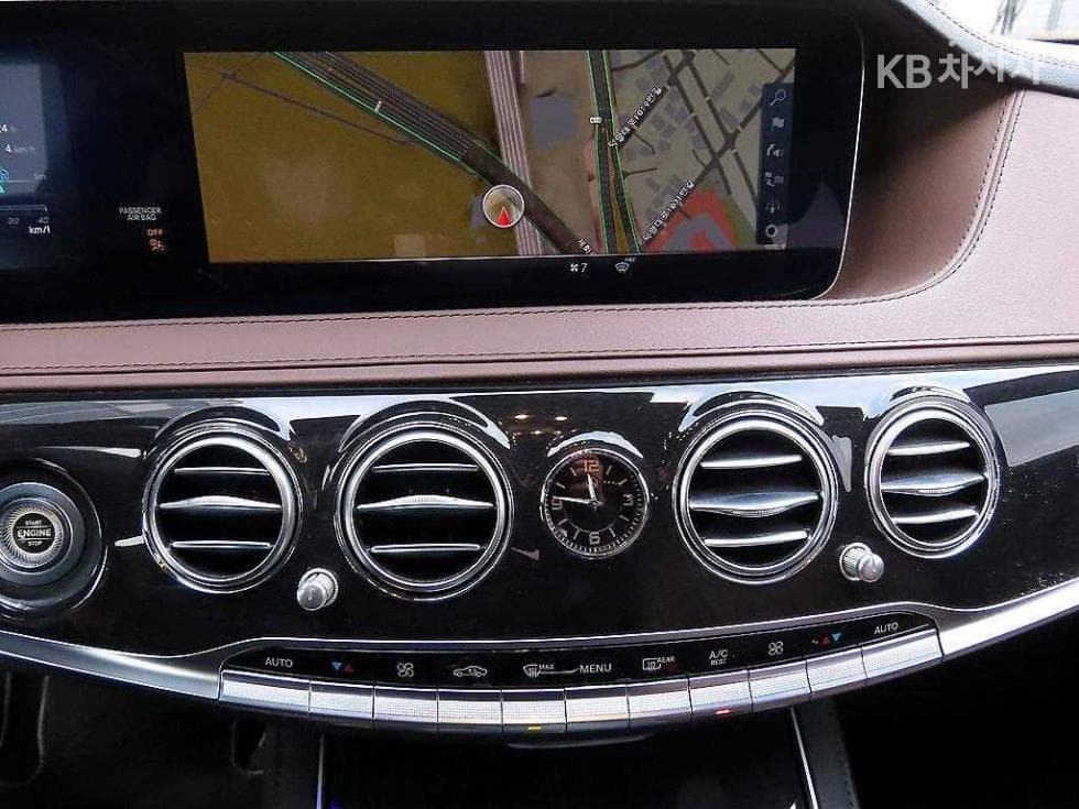 Mercedes-Benz Нов S-КласS350 d 4MATIC W222 - 12