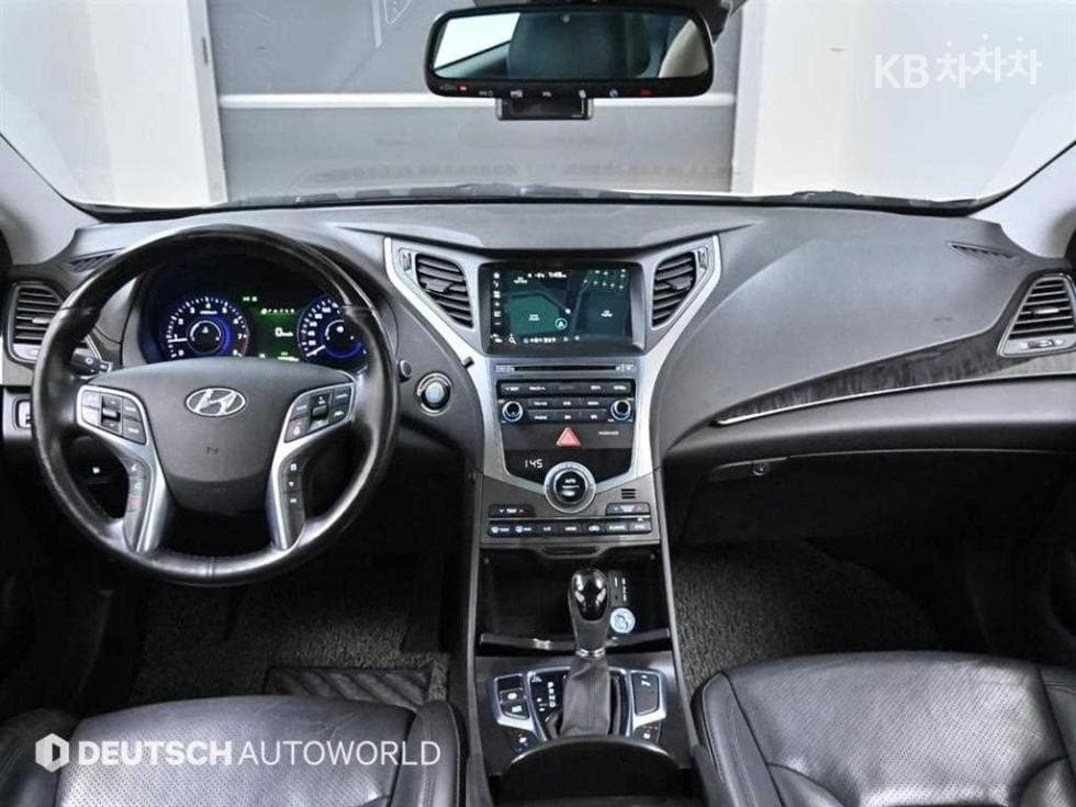 Hyundai Grandeur (Azera)HGHG240 Modern - 7