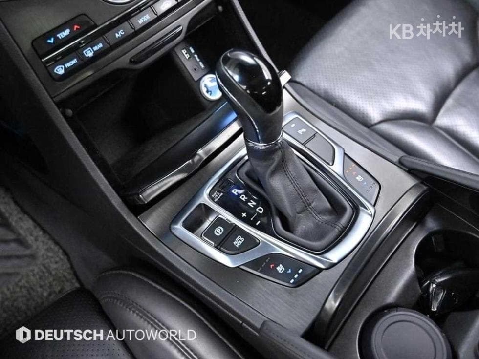 Hyundai Grandeur (Azera)HGHG240 Modern - 9