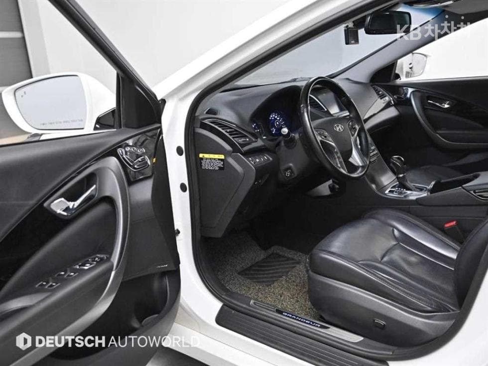 Hyundai Grandeur (Azera)HGHG240 Modern - 11