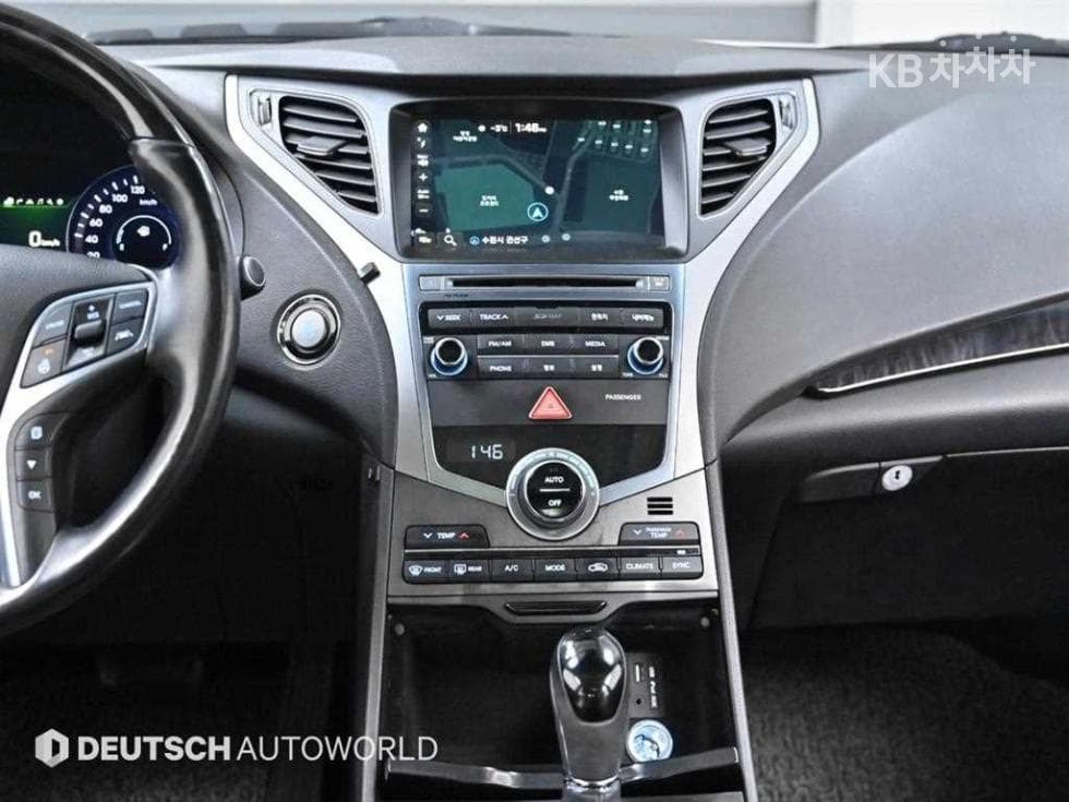 Hyundai Grandeur (Azera)HGHG240 Modern - 14