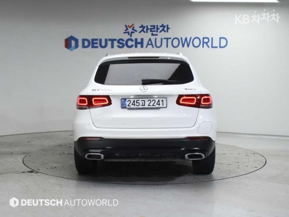 Mercedes-Benz GLC(X253)300 e 4Matic - 4