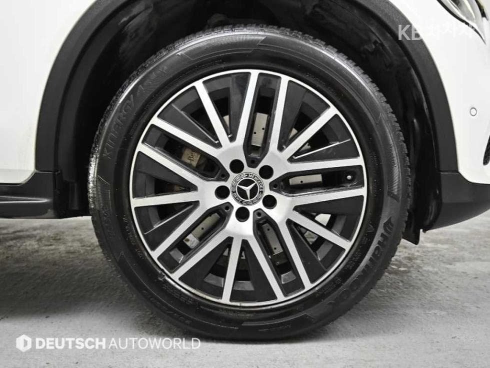 Mercedes-Benz GLC(X253)300 e 4Matic - 5