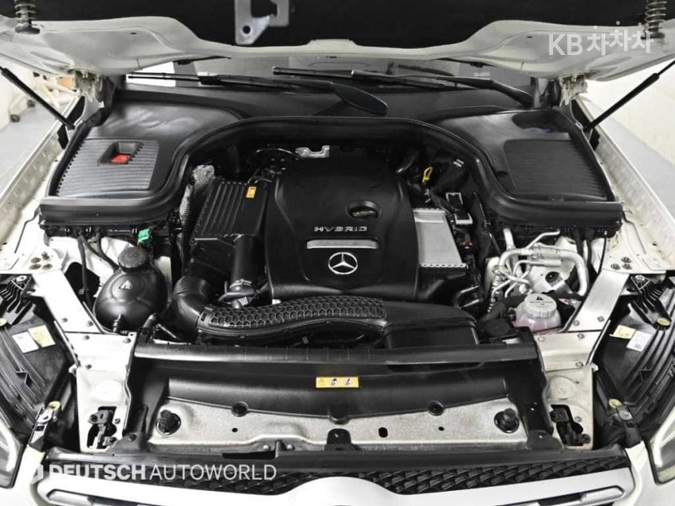 Mercedes-Benz GLC(X253)300 e 4Matic - 6