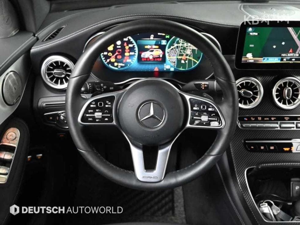 Mercedes-Benz GLC(X253)300 e 4Matic - 13