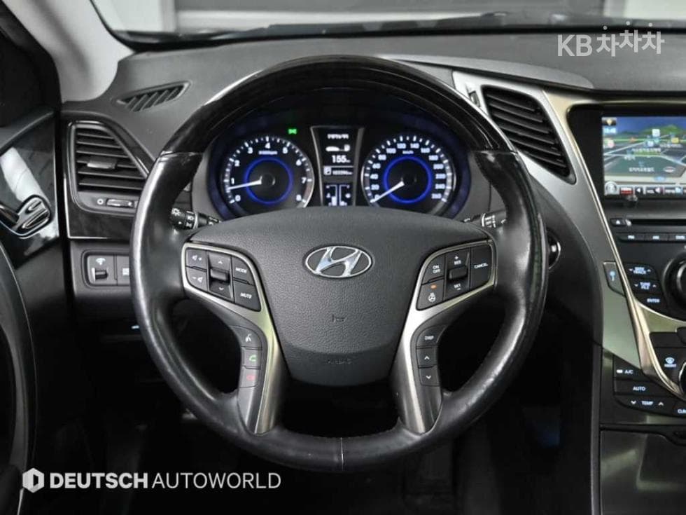 Hyundai Grandeur (Azera)HGHG240 Modern - 13