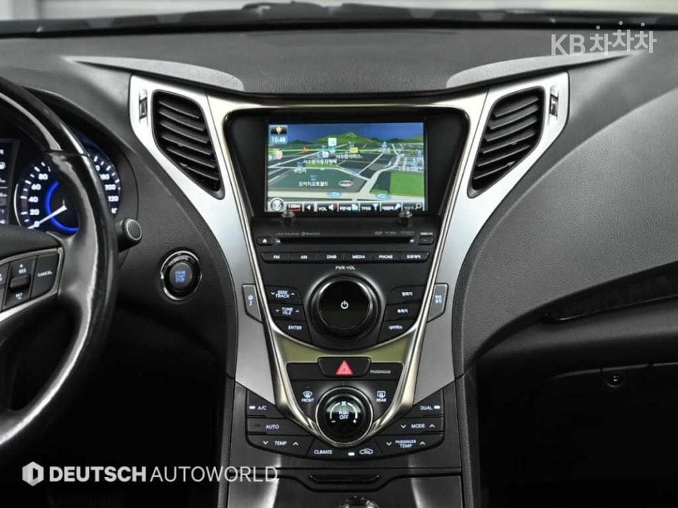 Hyundai Grandeur (Azera)HGHG240 Modern - 14