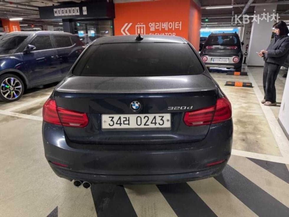 BMW New3 Series320d F30 - 6