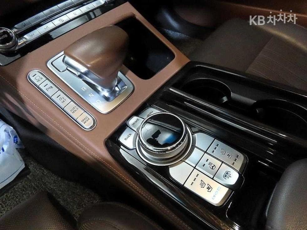 Дженезис G903.8 GDi AWD Лукс - 12