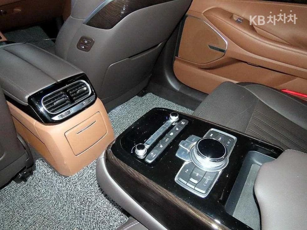 Дженезис G903.8 GDi AWD Лукс - 15