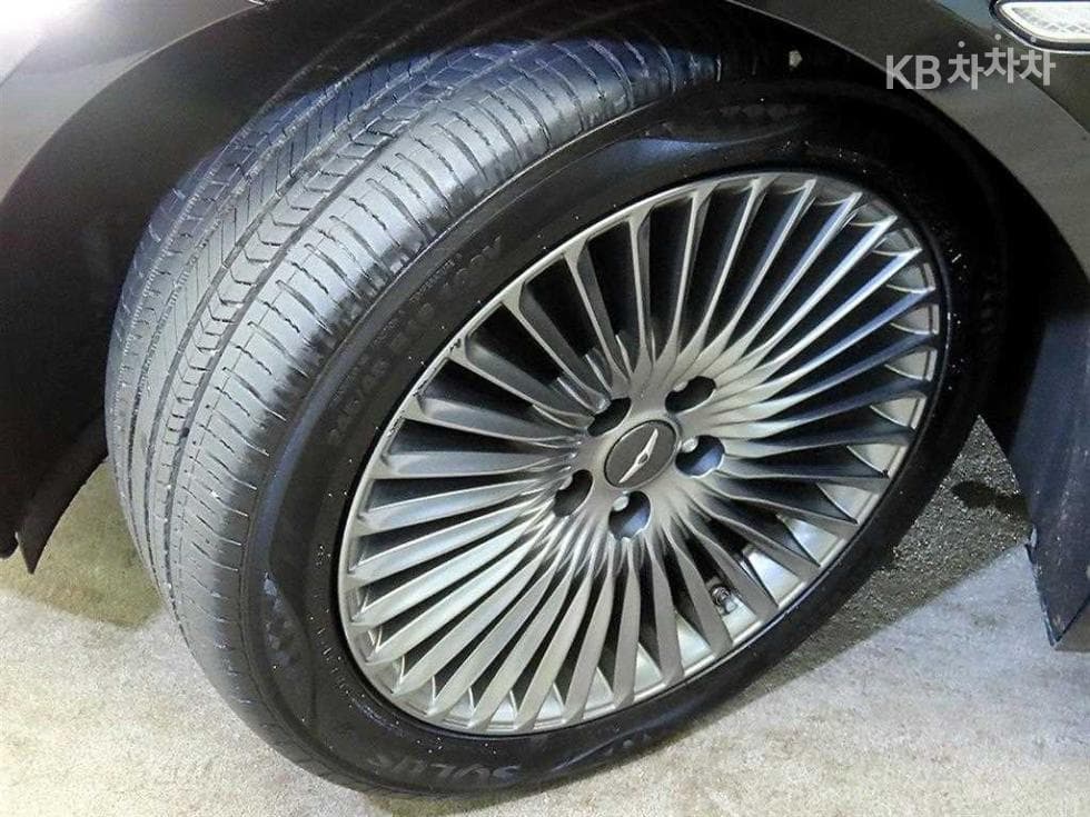 Дженезис G903.8 GDi AWD Лукс - 20