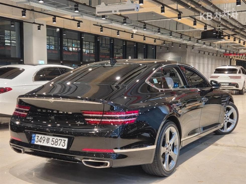 Genesis G80(RG3)3.5 Turbo Gasoline Direct Injection AWD - 3