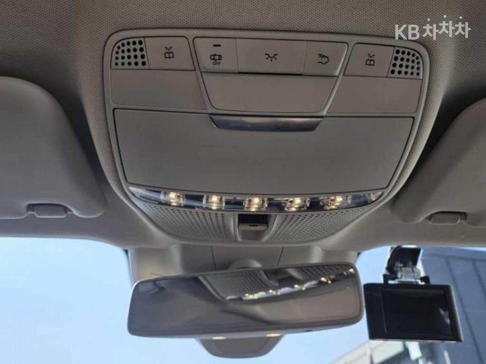 Mercedes-Benz E-Class (W213)E400 4MATIC Exclusive - 14