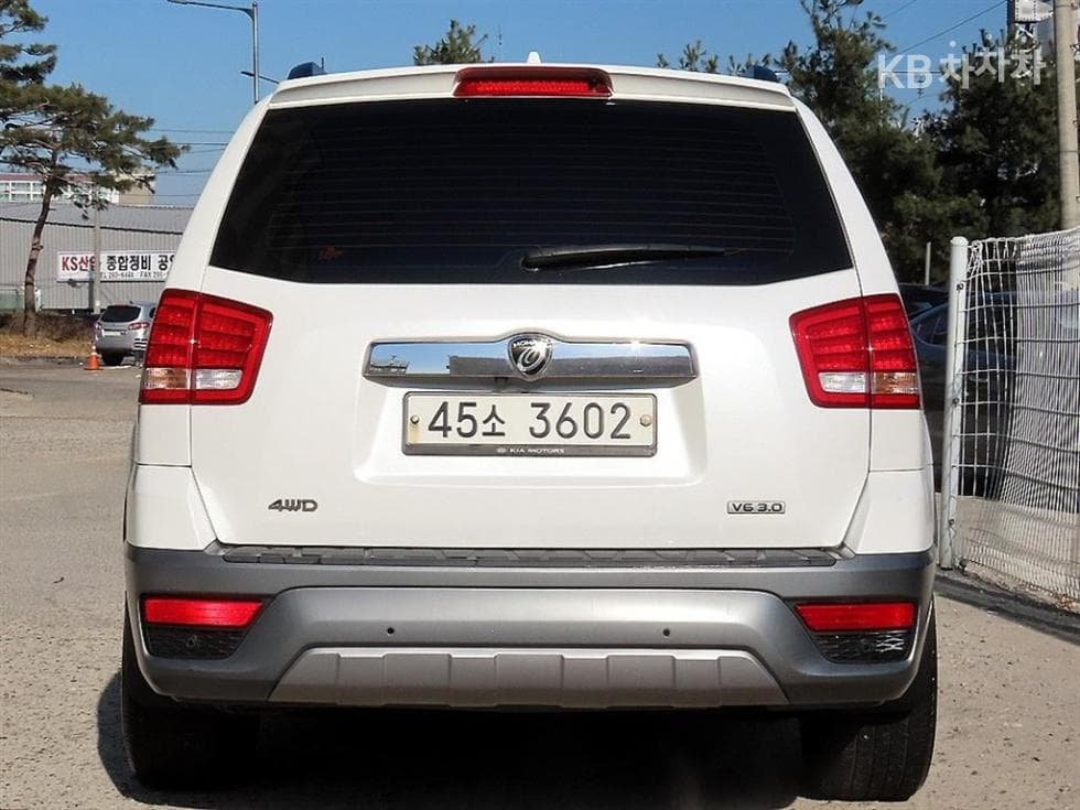 Kia The New (facelift) Mohave4WD President 7-seater (Limousine) - 4
