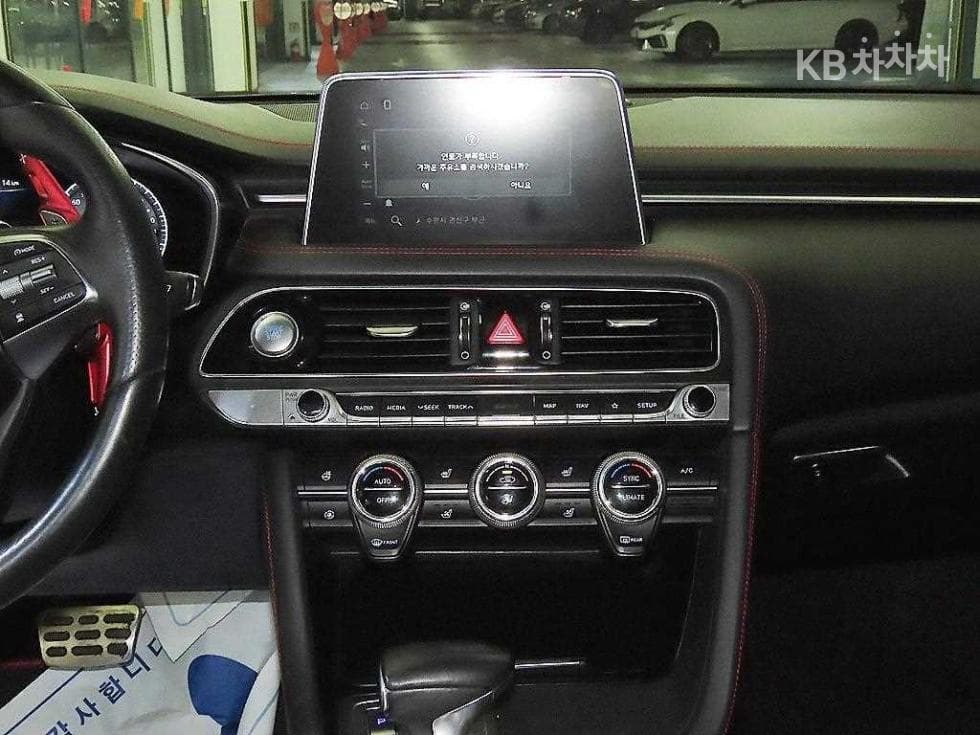 Genesis G70 SPORT3.3T SPORT Prestige - 11