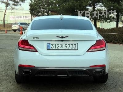 Genesis G70 SPORT3.3T SPORT Prestige - 4